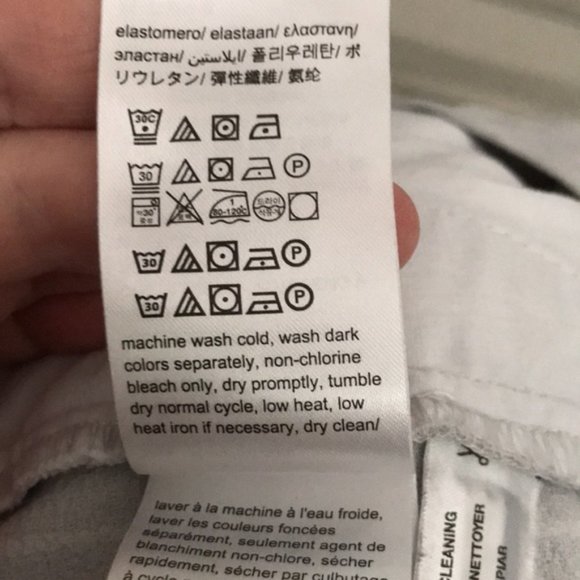 CALVIN KLEIN Women Print Texturized Pull On Dress Shorts | M - Picture 11 of 11